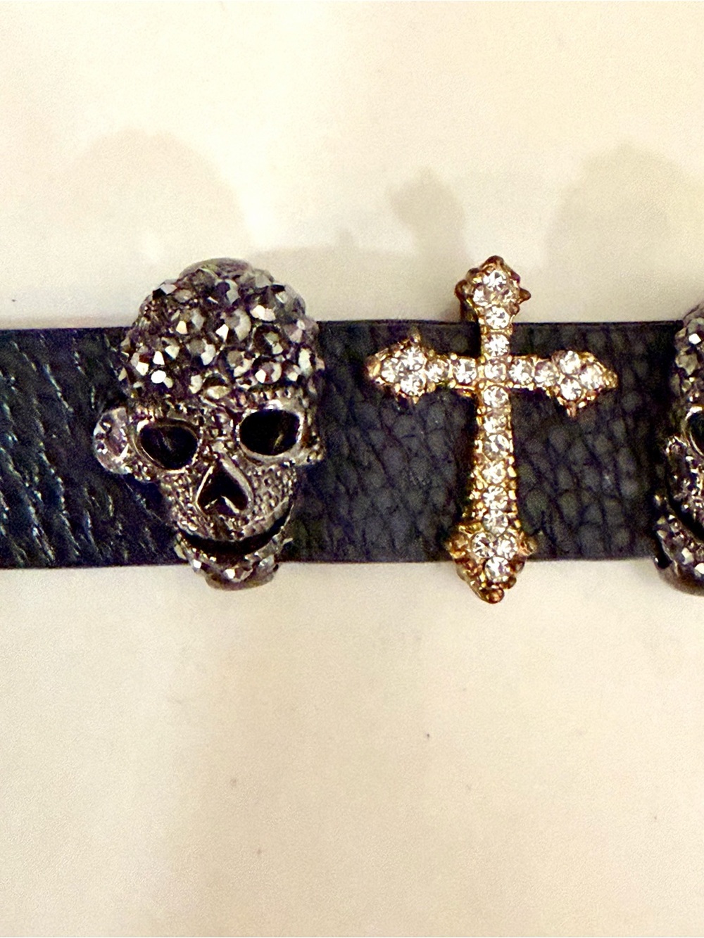 Black Skull & Crossbones Leather Snap Bracelet